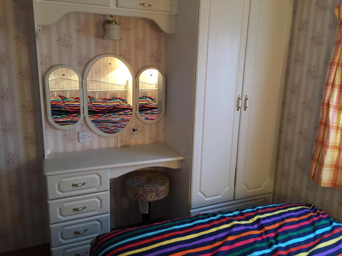 הוילה צ'אפל סנט לאונרדס 8 Berth Caravan Golden Anchor מראה חיצוני תמונה